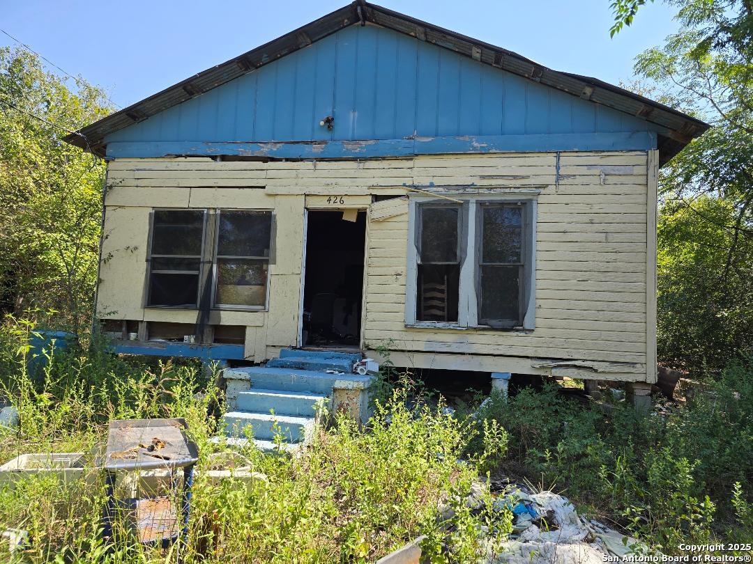 426 4th, Rockdale, TX 76567 — photo 1