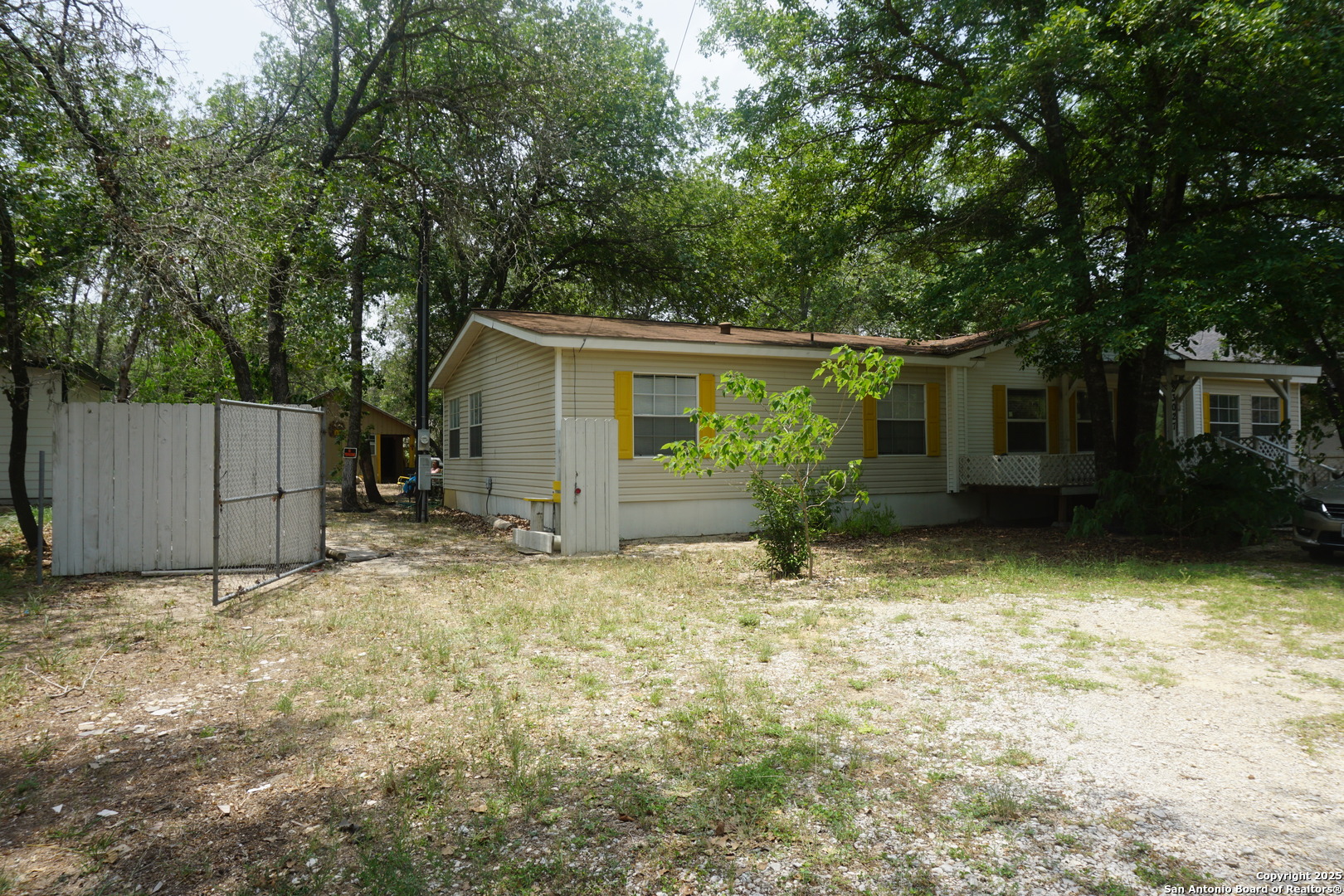 23027 Fawn Trail Dr.