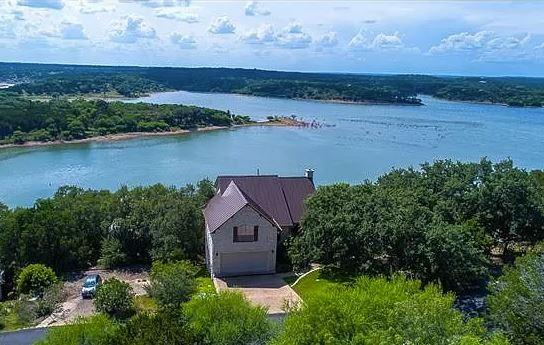 1017  Coventry Rd, Spicewood, TX 78669 — photo 1