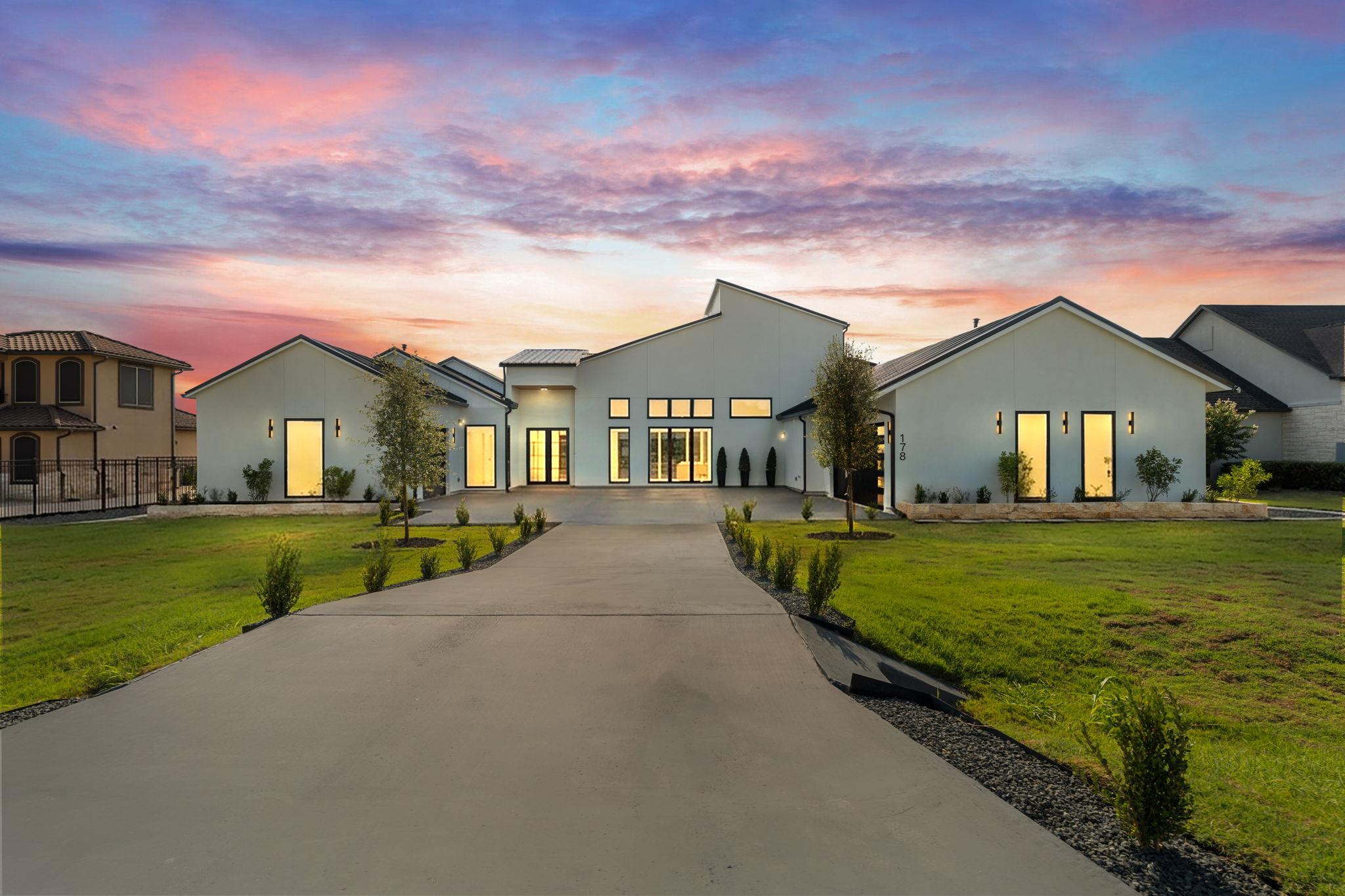 178  Dally Ct, Dripping Springs, TX 78620 — photo 1