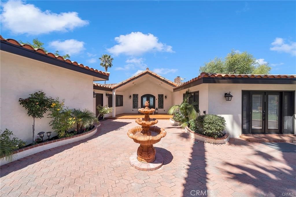 3 Mustang Road, Rancho Palos Verdes, CA 90275 — photo 1