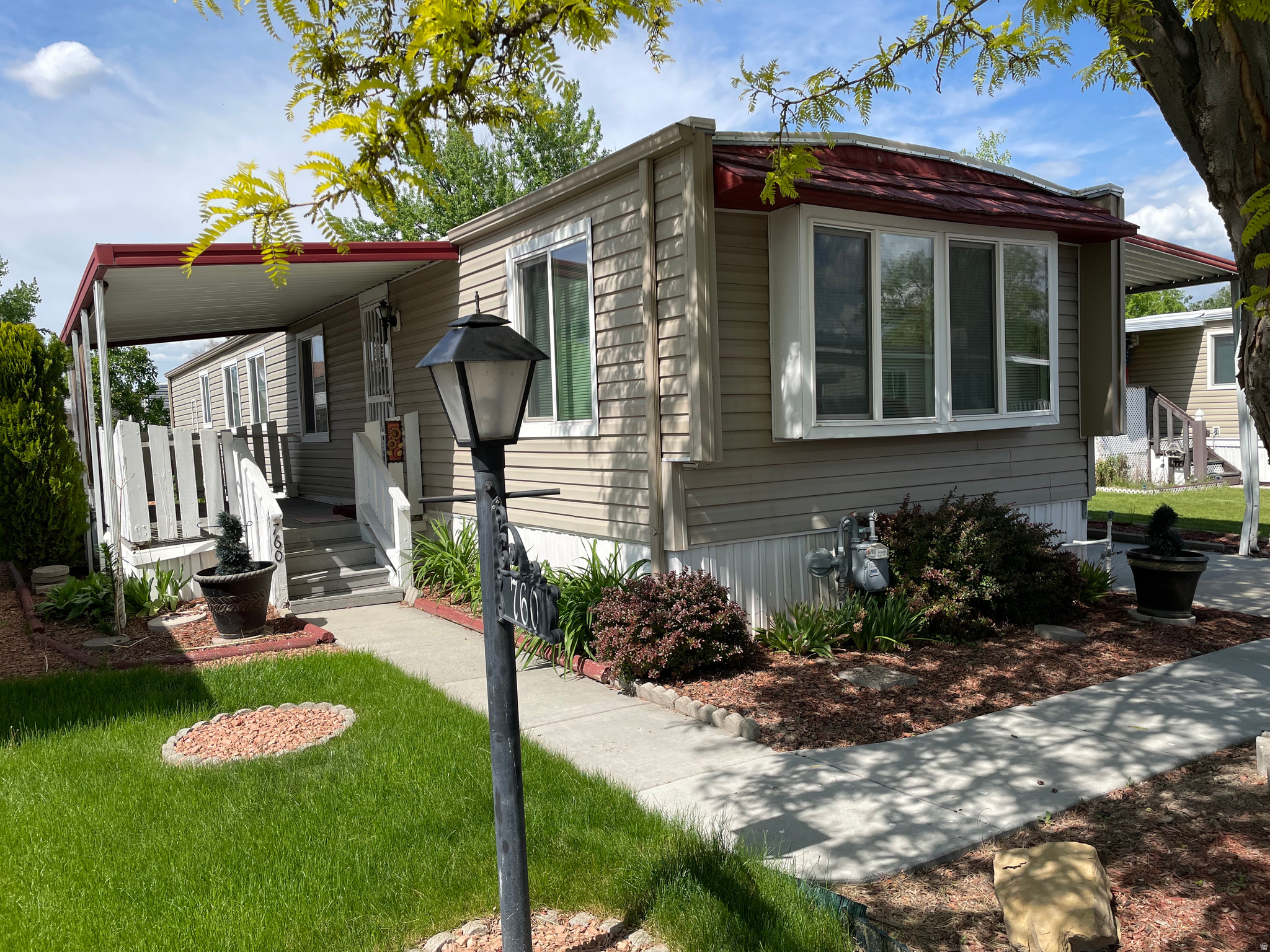 760 W MONTE BELLA DR, Taylorsville, UT 84123 — photo 1