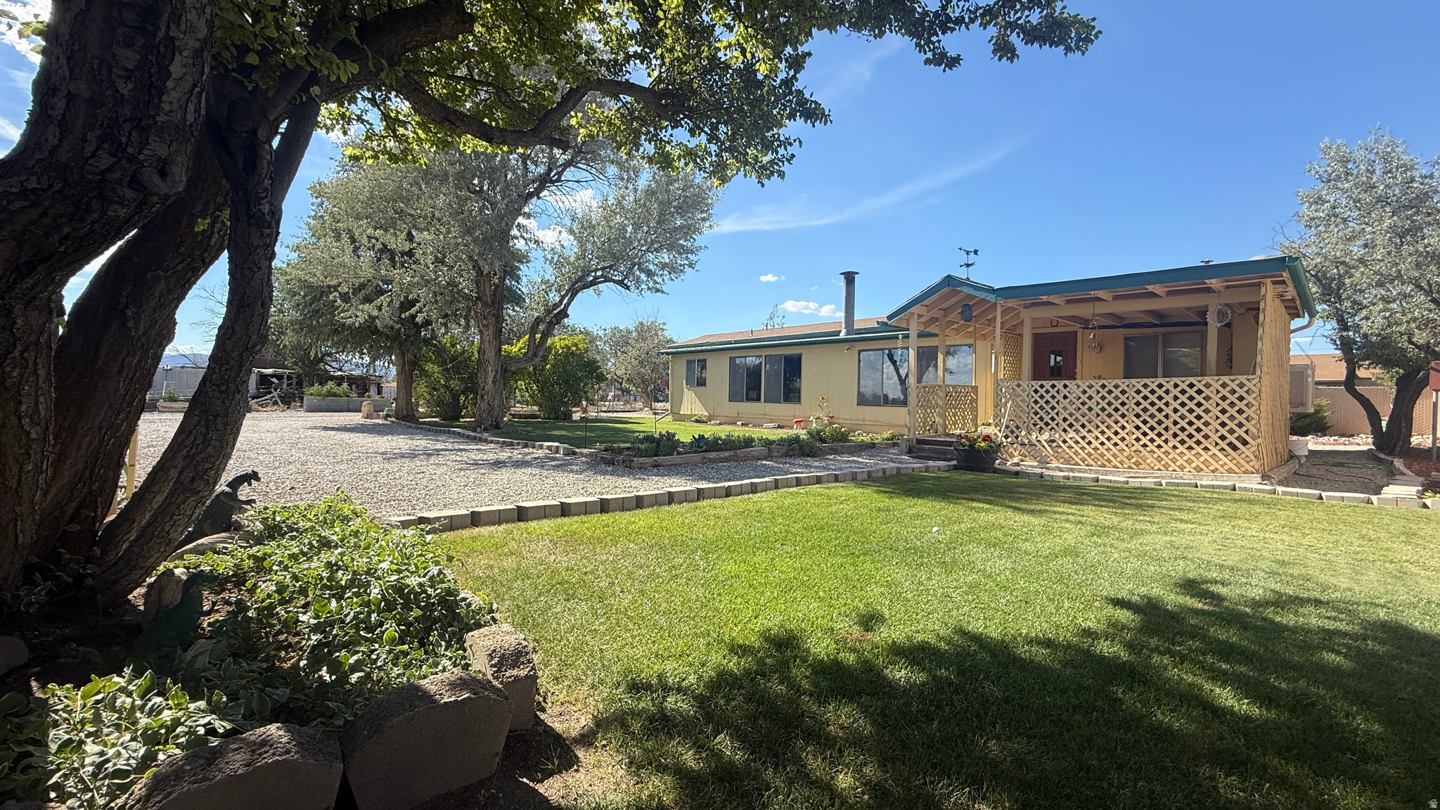 350 E 200 N, Centerfield, UT 84622 — photo 1