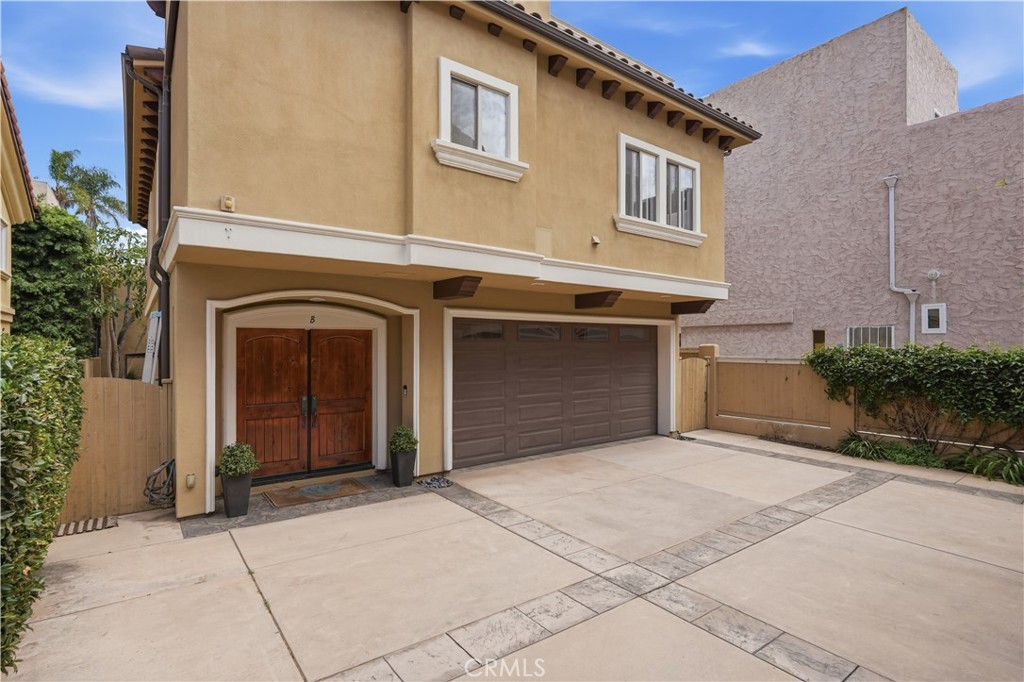 520 N Elena B, Redondo Beach, CA 90277 — photo 1