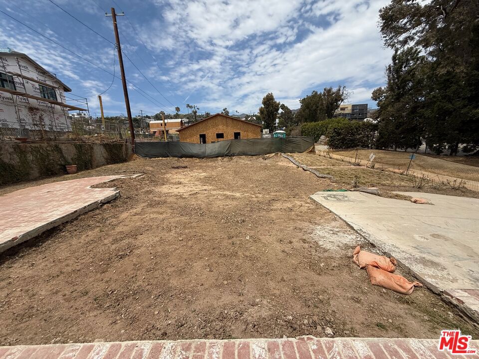16655 W Sunset Boulevard, Los Angeles, CA 90272 — photo 1