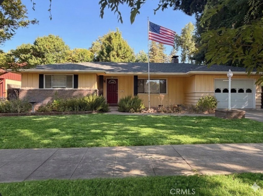 226 W 6th Ave, Chico, CA 95926 — photo 1