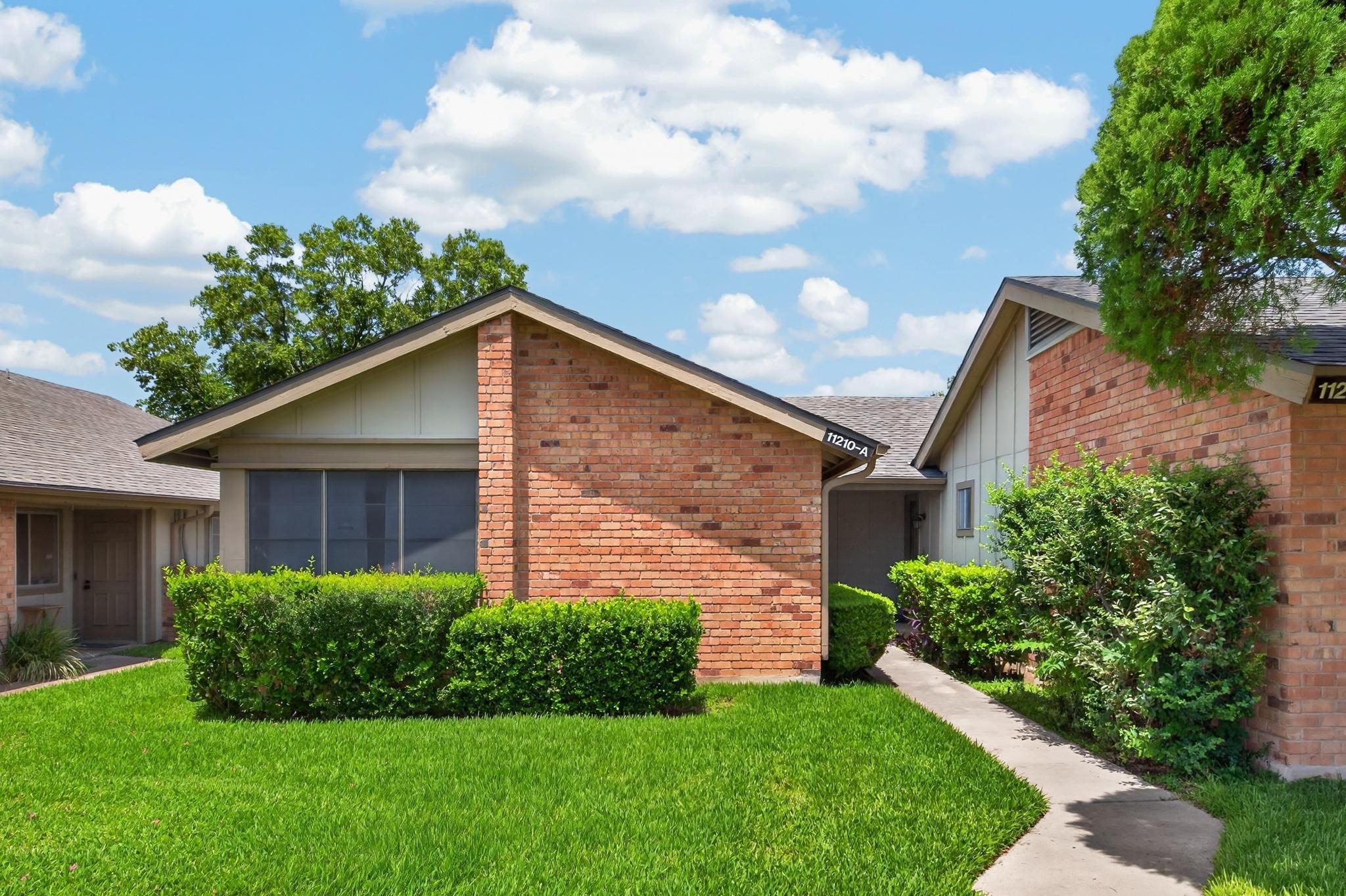 11210 PARKFIELD, Austin, TX 78758 — photo 1