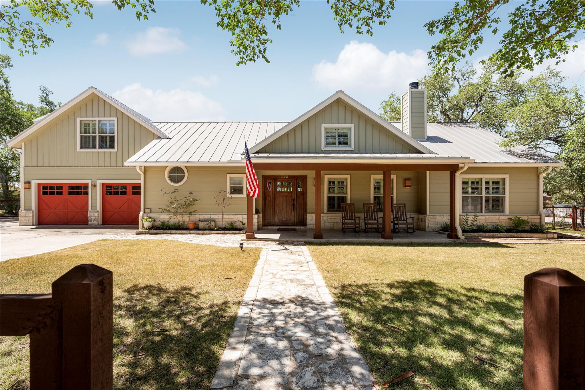 315 Hays, Dripping Springs, TX 78620 — photo 1