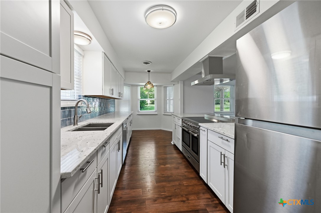 7503 Quail Run, San Antonio, TX 78209 — photo 1