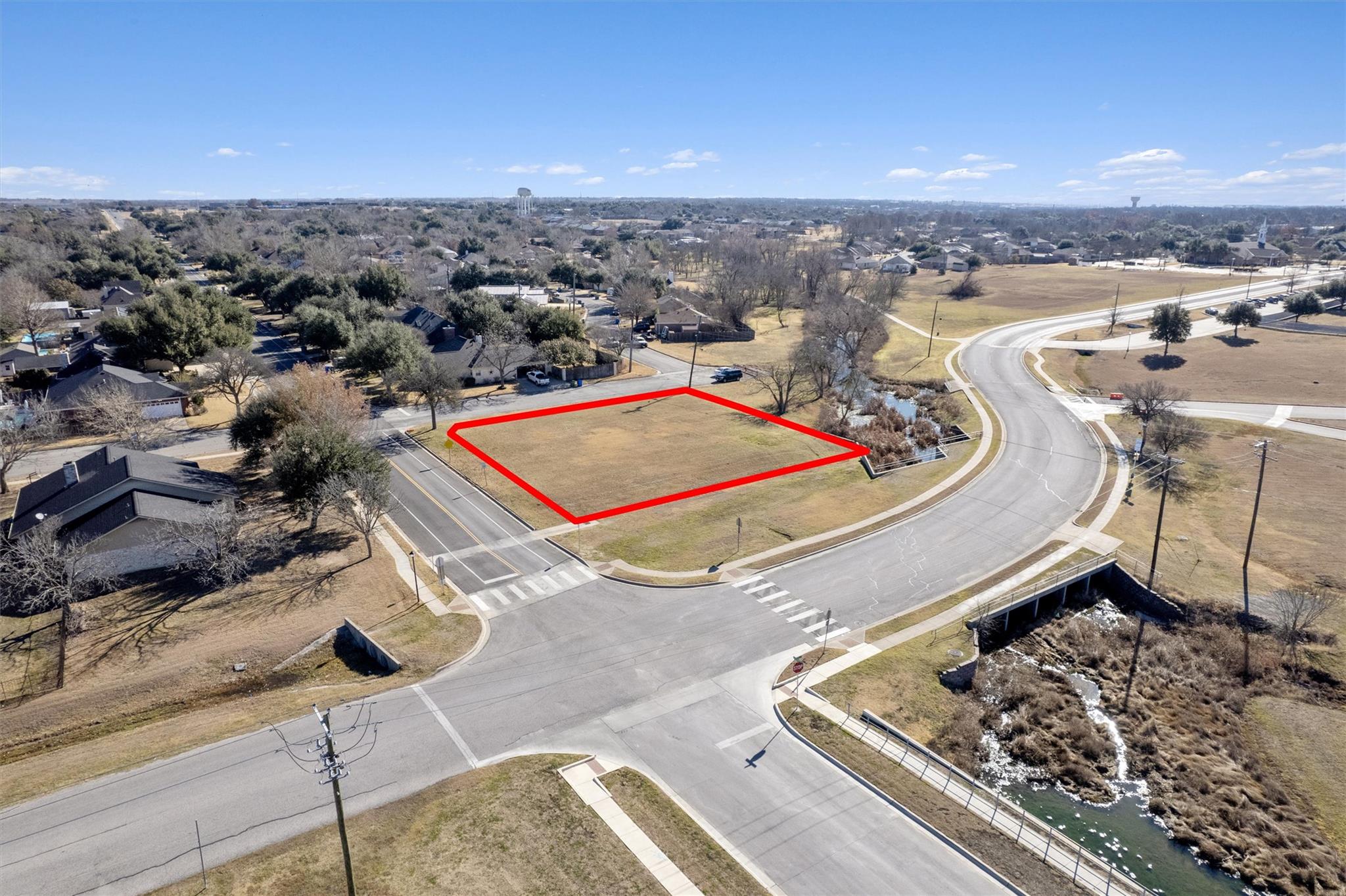 3949 Pinehurst, Taylor, TX 76574 — photo 1