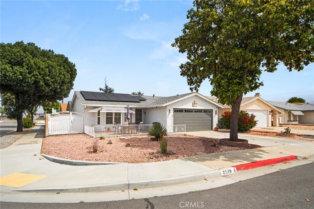 2219 El Toro, Hemet, CA 92545 — photo 1