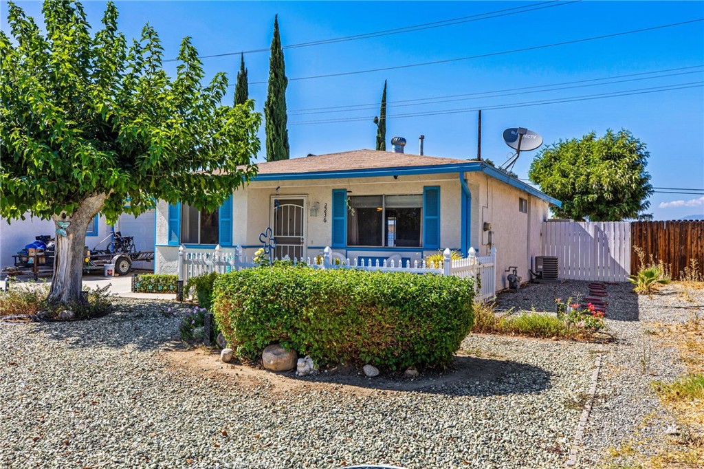 2236 San Padre, Hemet, CA 92545 — photo 1