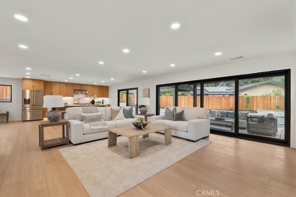 2000 Redondo, Fullerton, CA 92835 — photo 1
