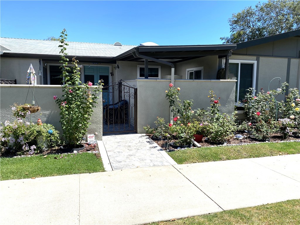 1851 McKinney Way, M15-25B, Seal Beach, CA 90740 — photo 1