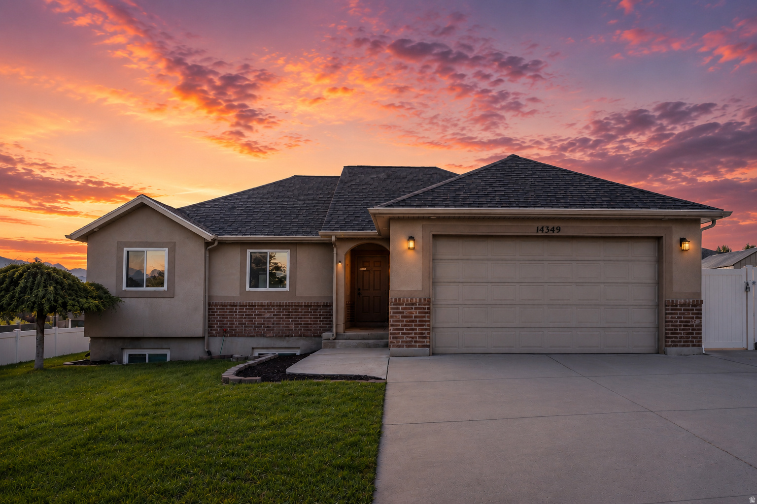 14349 S CROWN ROSE DR, Herriman, UT 84096 — photo 1