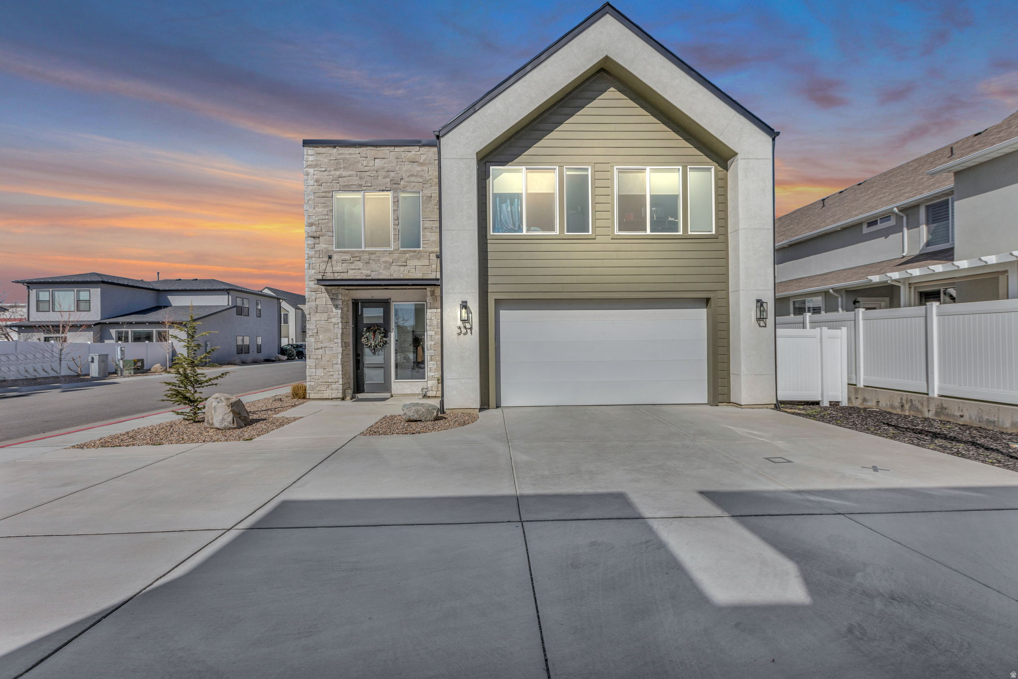 331 S 680 W, Centerville, UT 84014 — photo 1