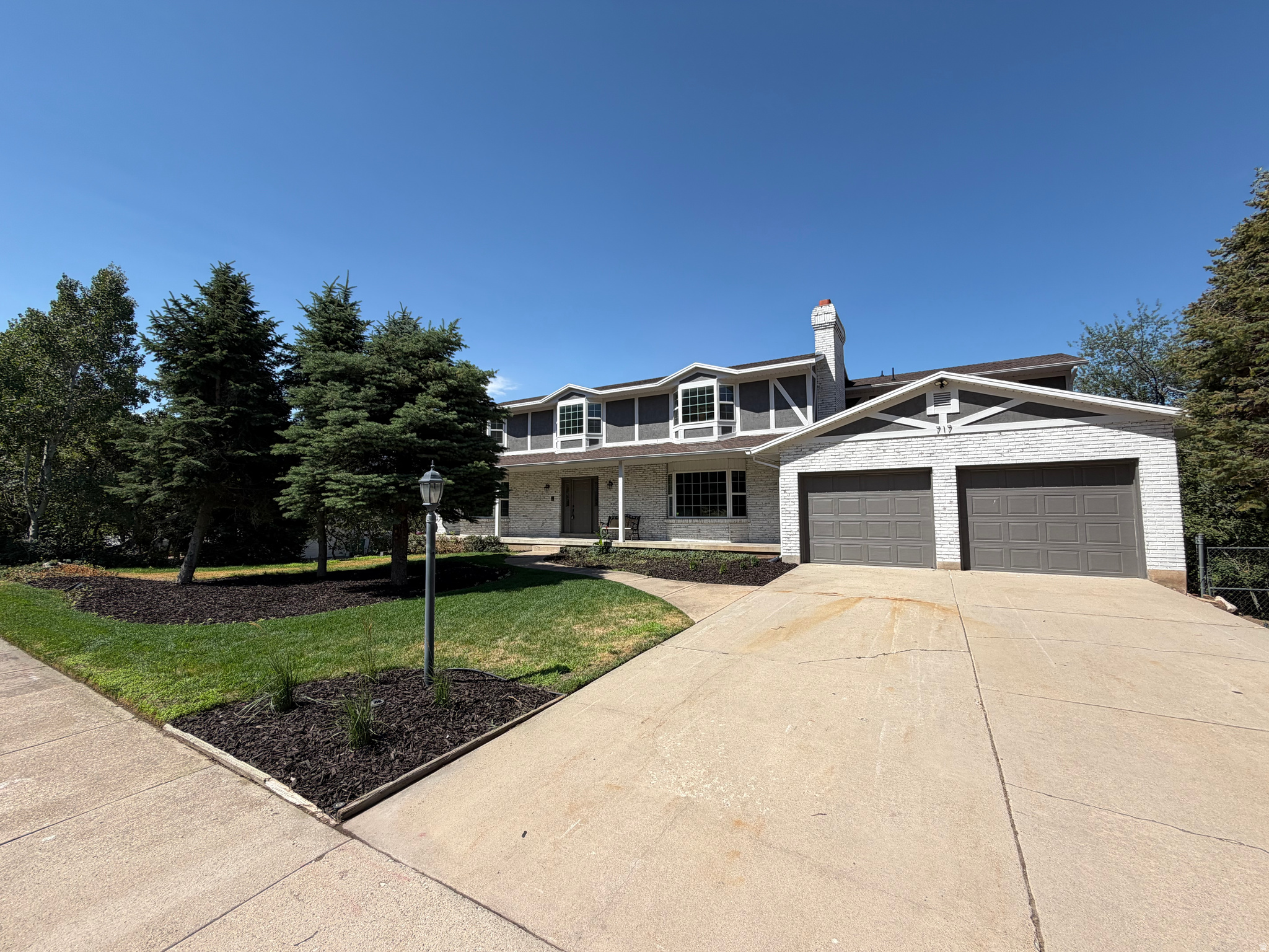 717 WOODRIDGE DR, Layton, UT 84040 — photo 1