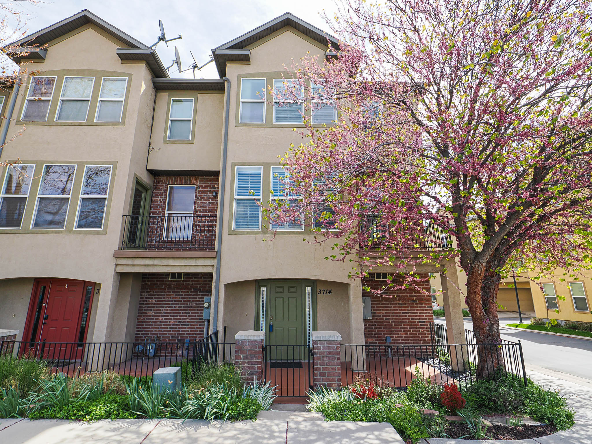 3714 S MARKINCH WAY, Salt Lake City, UT 84115 — photo 1