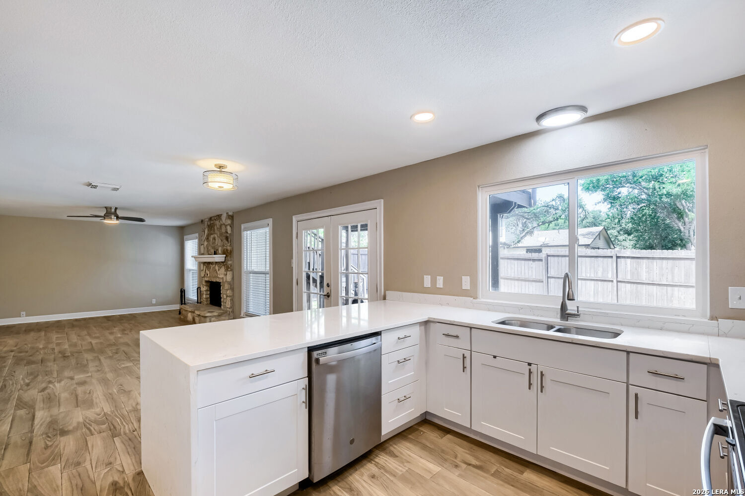 2645 PEBBLE VLY, , 78232 — photo 1