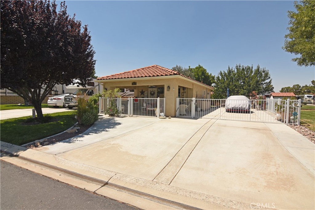 11620 Ridgemark Road, Apple Valley, CA 92308 — photo 1