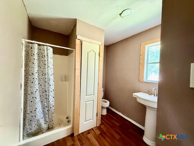 1009 Morelos, Seguin, TX 78155 — photo 1