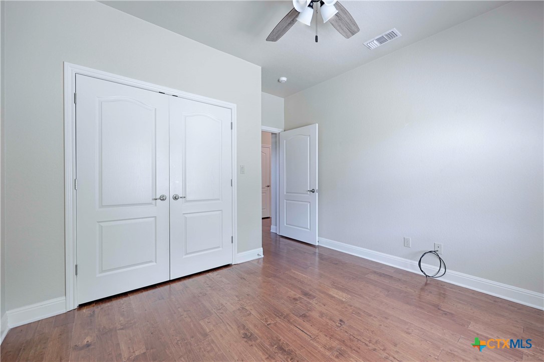 417 Main, Hallettsville, TX 77964 — photo 1