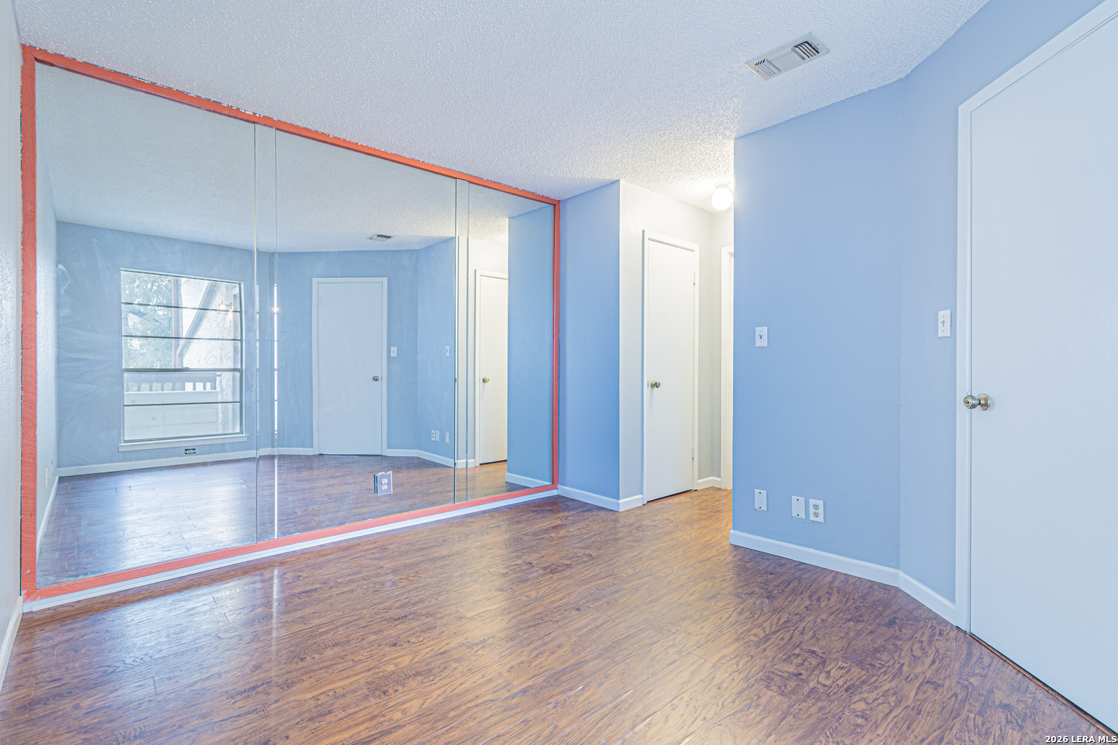 10527 PERRIN BEITEL, ,  78217 — photo 1