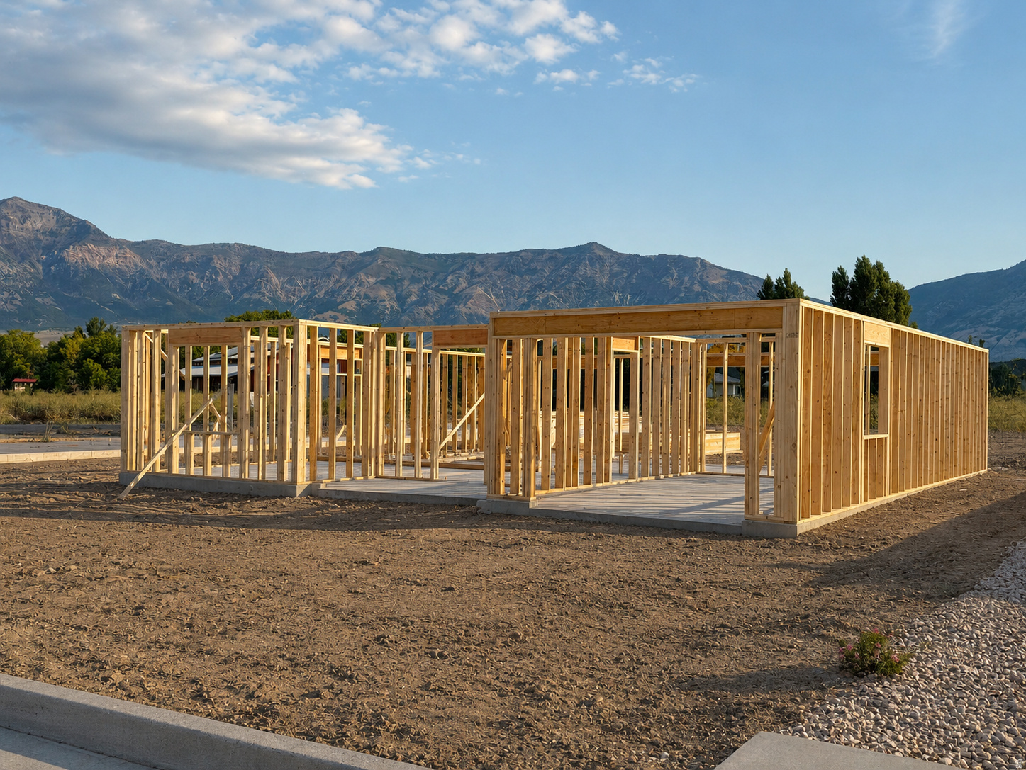 1068 N SUMMIT VIEW DR, Harrisville, UT 84404 — photo 1