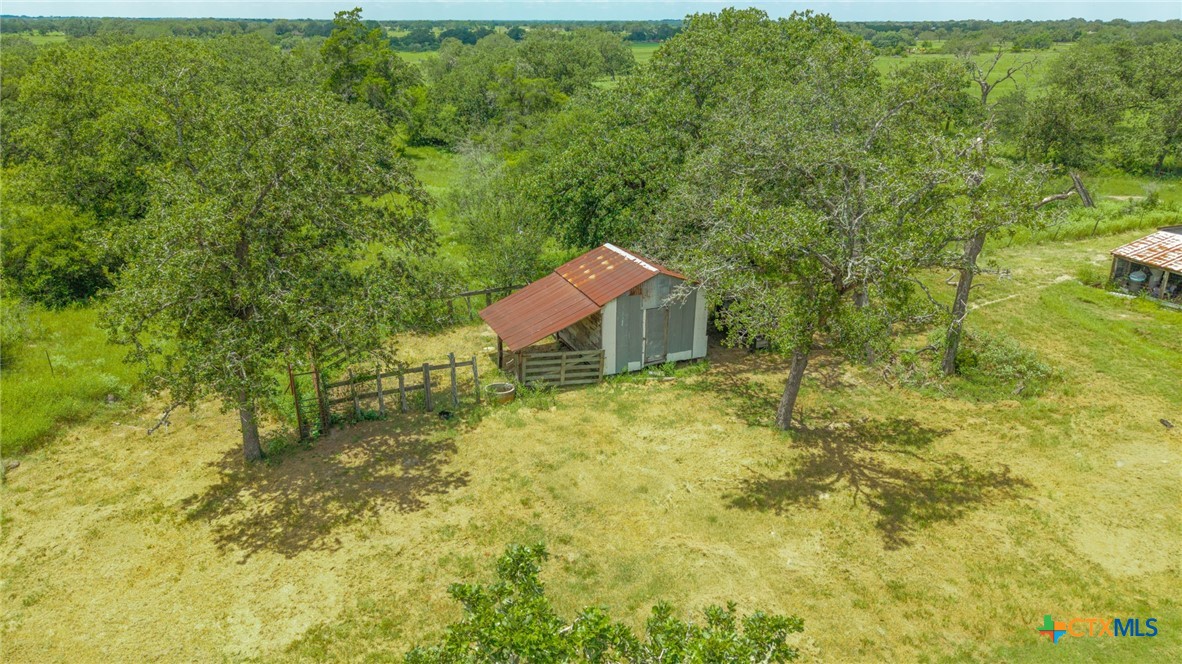 1130 County Road 1G, Hallettsville, TX 77964 — photo 1