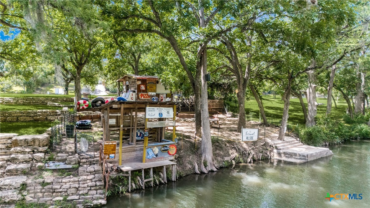8570 River, New Braunfels, TX 78132 — photo 1