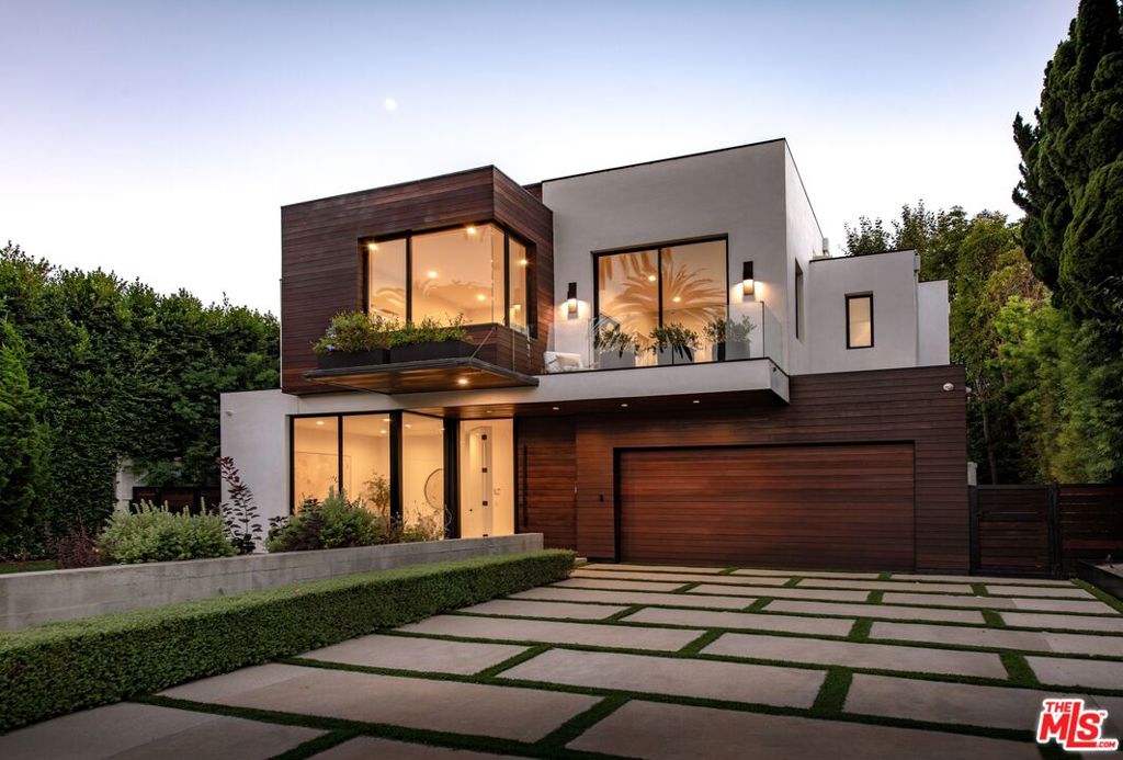734 18th Street, Santa Monica, CA 90402 — photo 1