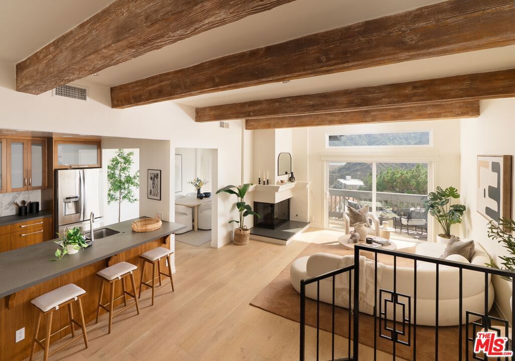 1692 Michael Lane, Los Angeles, CA 90272 — photo 1