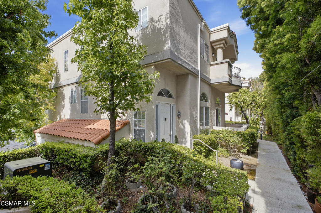 5340 Las Virgenes Road 5, Calabasas, CA 91302 — photo 1