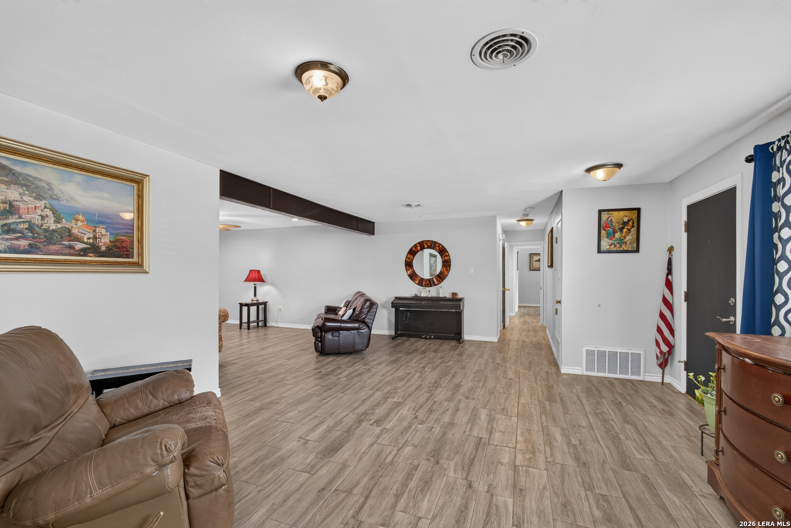 209 GREENLAWN AVE, ,  78064 — photo 1