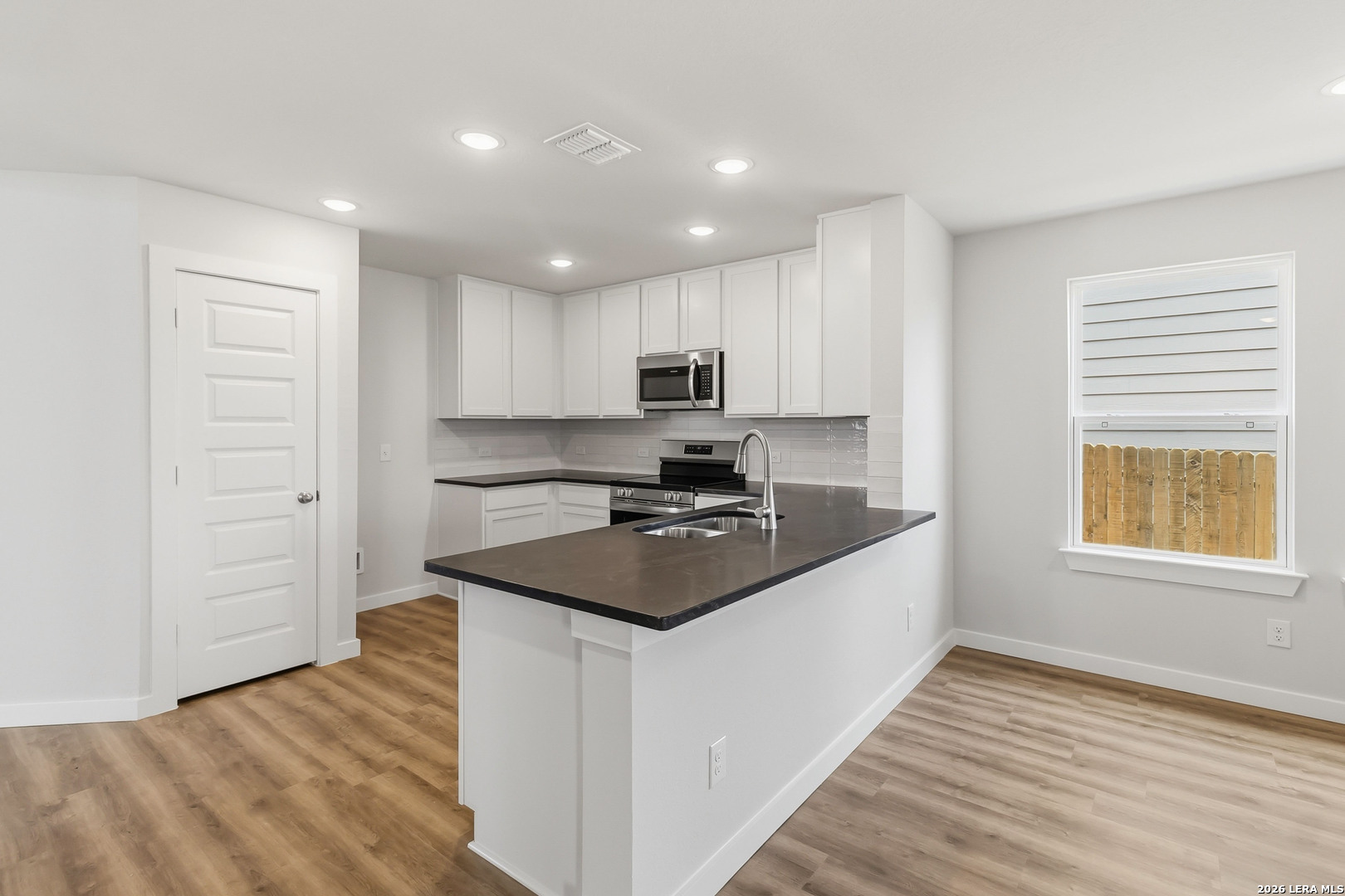 615 River Run Way, ,  78219 — photo 1
