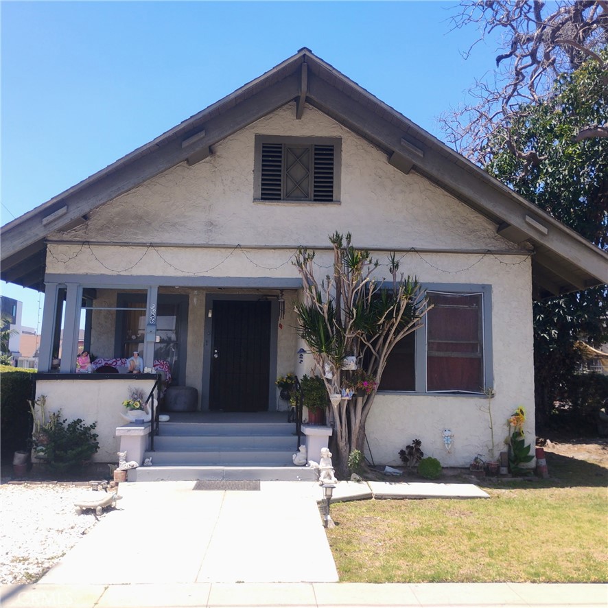 3525 RAYMOND, Los Angeles, CA 90007 — photo 1