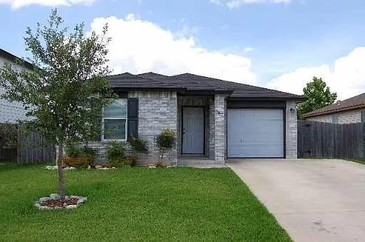 3851 Cherokee, New Braunfels, TX 78132 — photo 1
