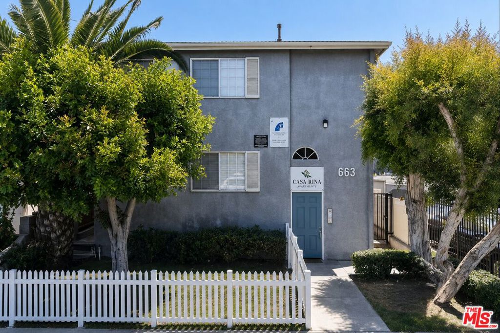 663 W 5th Street, San Pedro, CA 90731 — photo 1