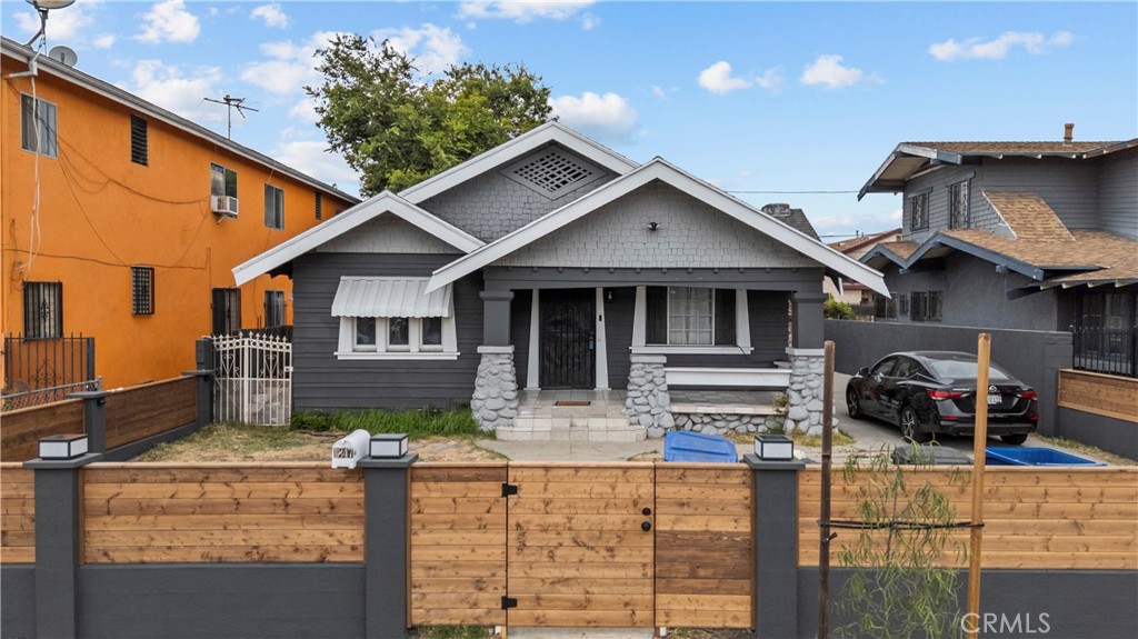 1847 w. 48th Street, Los Angeles, CA 90062 — photo 1