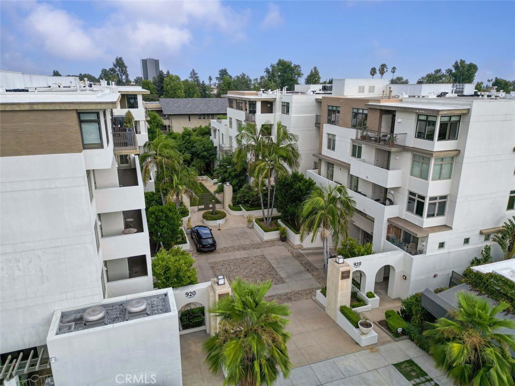 920 Granite Drive 104, Pasadena, CA 91101 — photo 1
