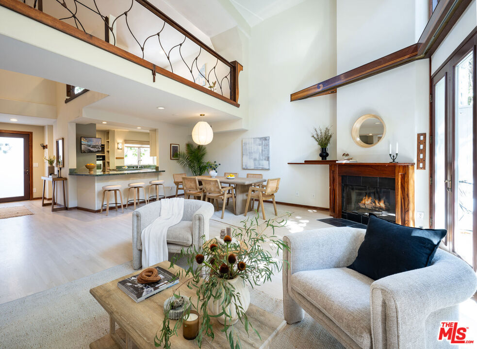 2811 Arizona Avenue 4, Santa Monica, CA 90404 — photo 1