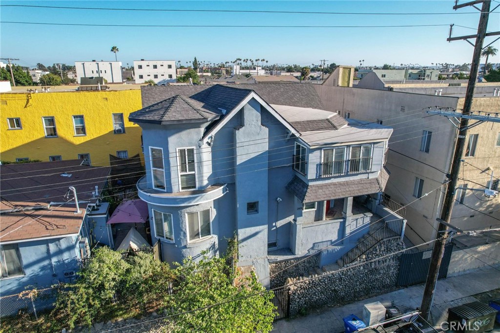 2970 W 11th, Los Angeles, CA 90006 — photo 1