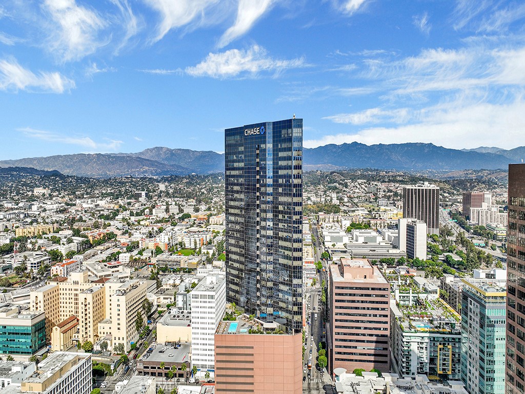 1100 Wilshire 2901, Los Angeles, CA 90017 — photo 1