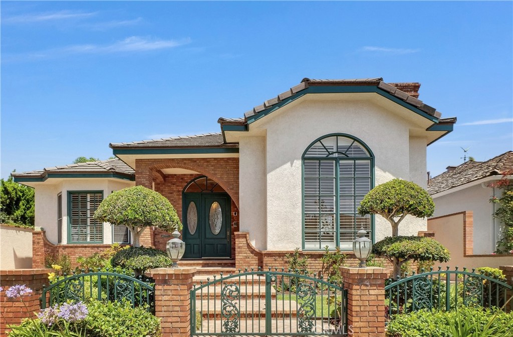 236 Belmont, Long Beach, CA 90803 — photo 1