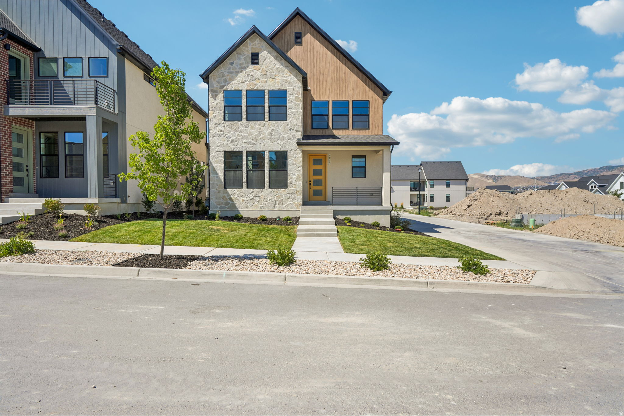 4246 W BERGEN LN, Lehi, UT 84048 — photo 1