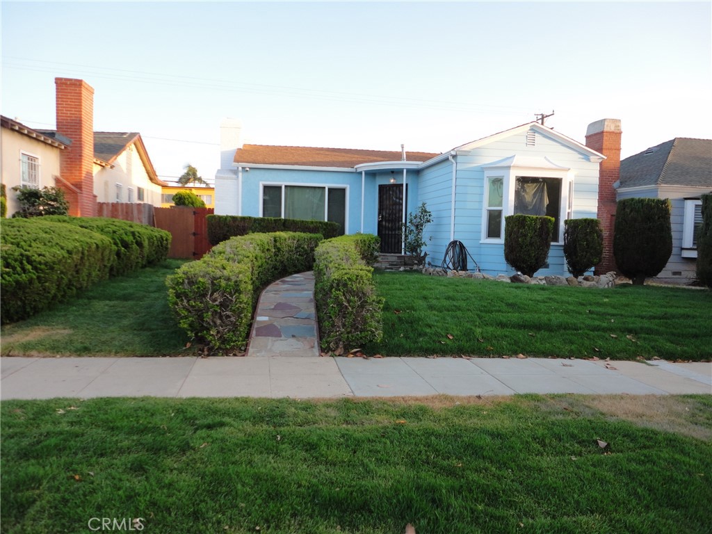 404 W Hillsdale Street, Inglewood, CA 90302 — photo 1