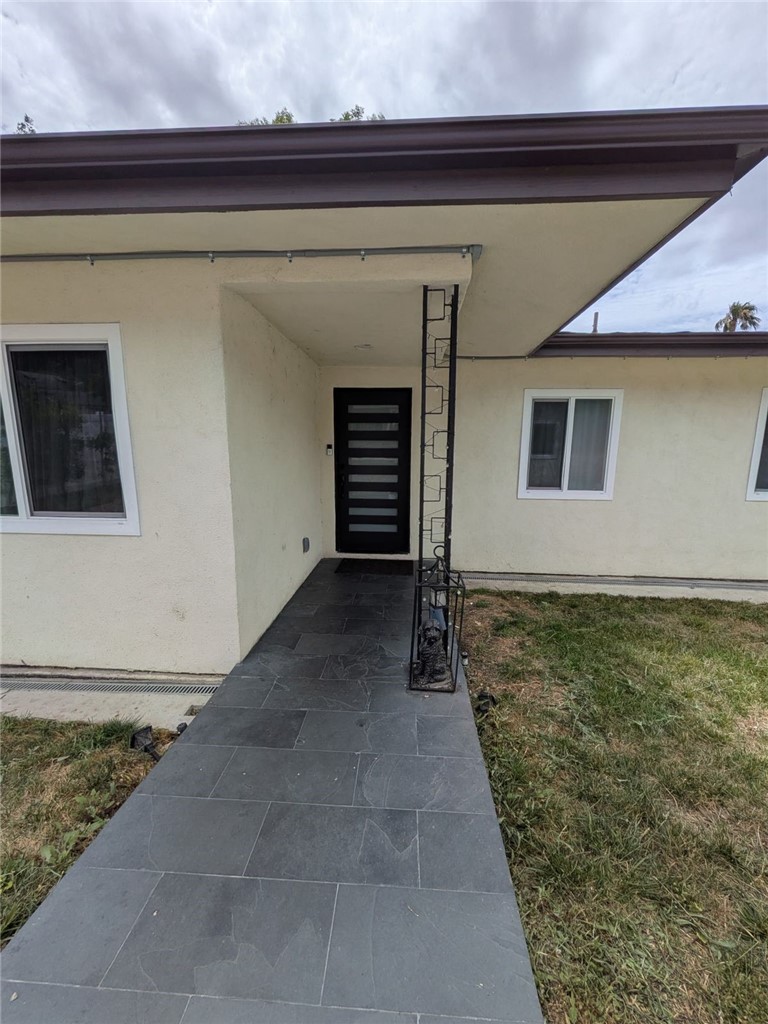 4741 Don Pio dr, Woodland Hills, CA 91364 — photo 1