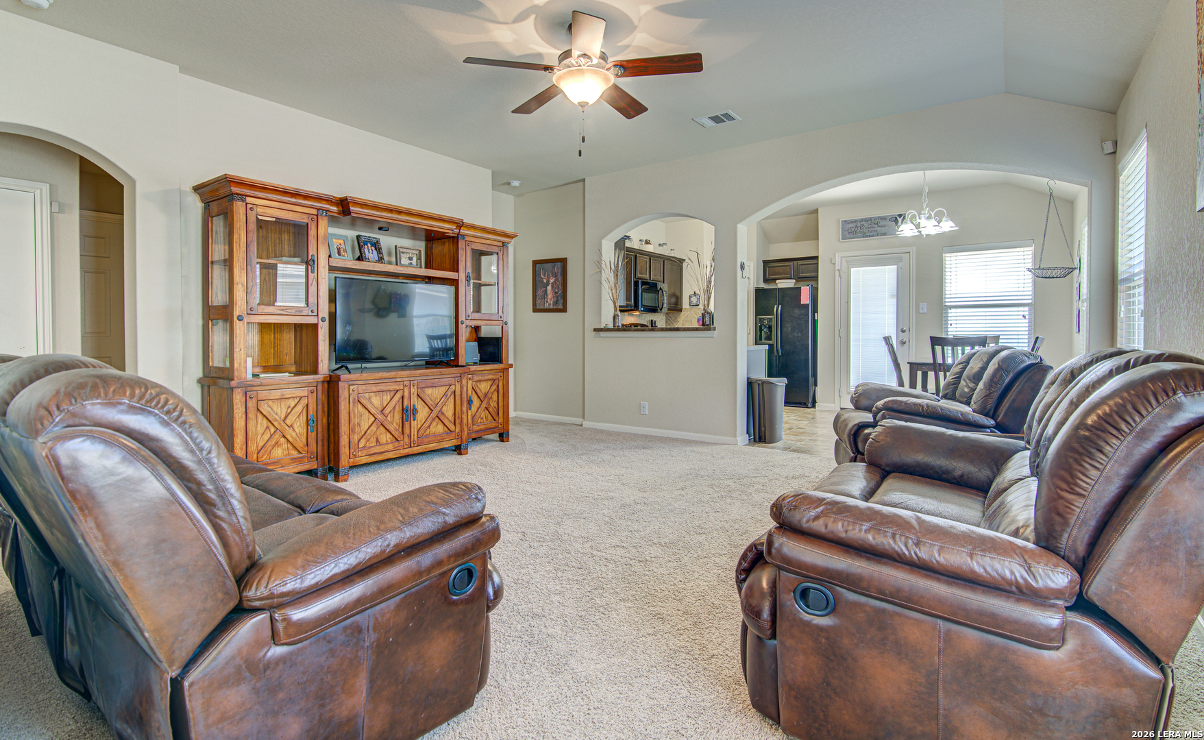 305 TERON DR, ,  78666 — photo 1