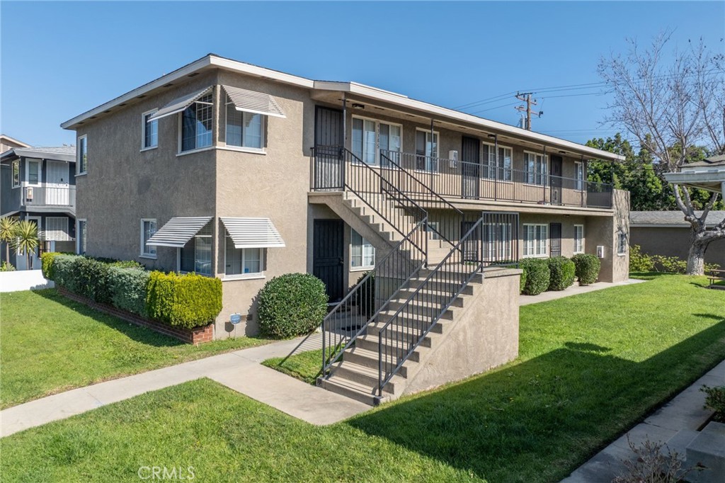 4336 N Lakewood, Long Beach, CA 90808 — photo 1
