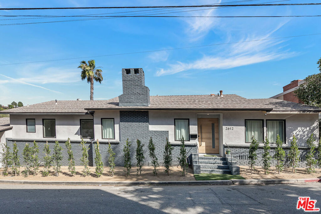 2612 Carman Crest Drive, Los Angeles, CA 90068 — photo 1